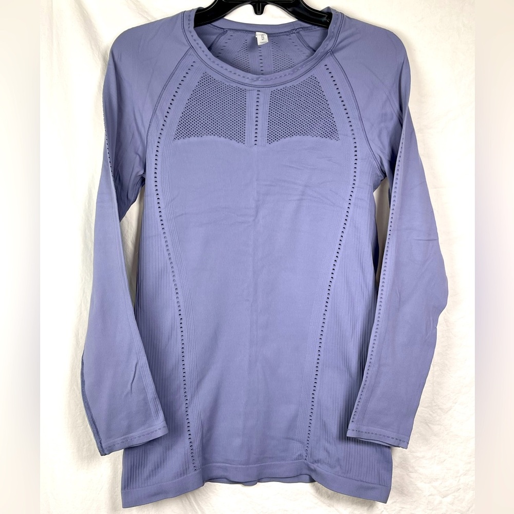 Athleta-Long Sleeve-Crew Neck-Stretchy-Pinhole Design-Periwinkle